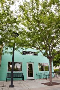 110529FrostMeSweet-7.339120748_std